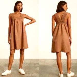 NWT Everlane Smocked Linen Dress Tawny Brown Relaxed Shift with Pockets Size M